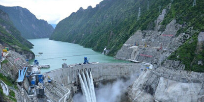 The Application of Self Drilling Anchor Bolt in Diversion Construction of Hydroelectric Station